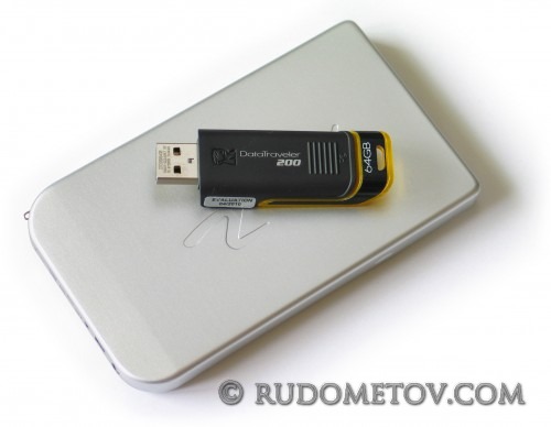 DT200 64GB & USB-HDD
