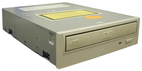Storage1 11 500x249 Накопители: от кассет до HDD (часть 3)